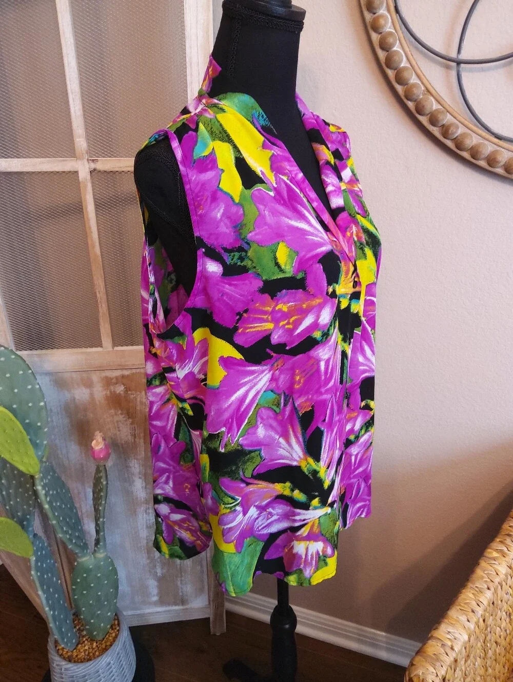 Worthington Purple & Yellow Floral Sleeveless Button Front Blouse